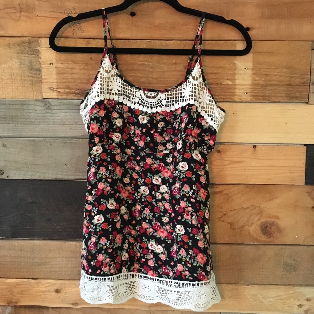 Almost Famous Floral Tank